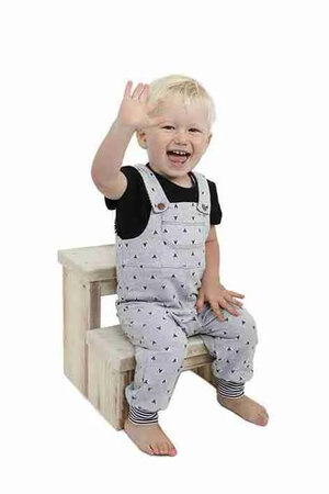 Naaipatroon tuinbroek voor baby&rsquo;s en kinderen - maat 56 t/m 92