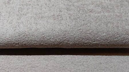 Zachte katoenen badstof in beige kleur voor naaiprojecten