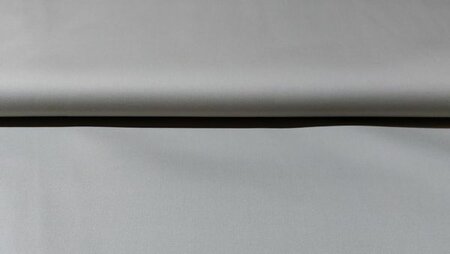 Lichtgrijze Rialto broekenstof met stretch en glans