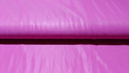 Fuchsia mesh stof – Luchtig & transparant Fuchsia mesh stof kopen