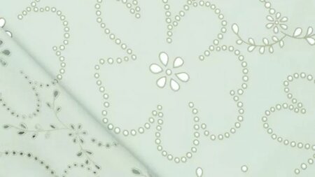 groene voile met embroiderie