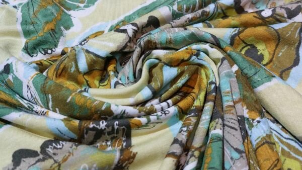 Bestel Groen / bruine viscose tricot met vlinders 
