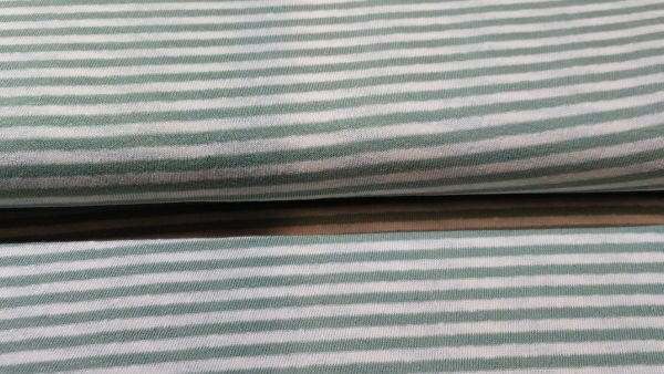 Oud groen - wit gestreepte tricot stof