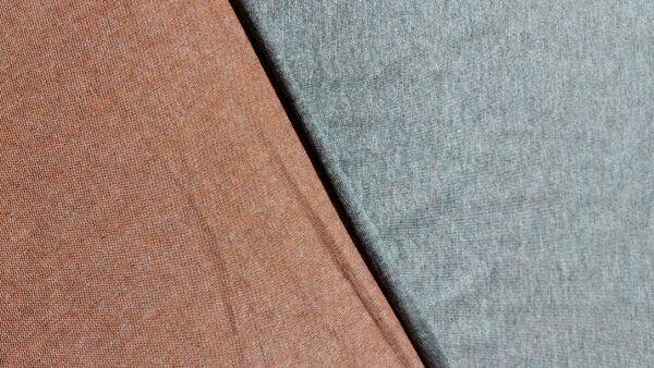 Dubbelzijde tricot stof in taupe &amp; terra gemeleerd kopen
