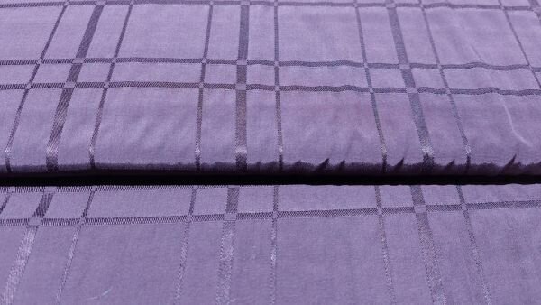 aubergine viscose stof
