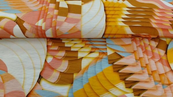 Digi Layered Retro Shapes rayon stof oranje roze beige