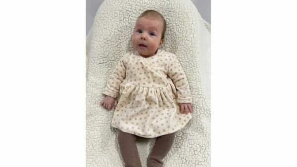 Naaipatroon Overslagjurkje - Maat 50 t/m 98 - Nummer 181 Voorbeeld 3