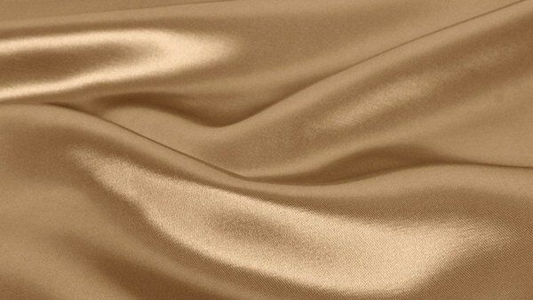 satijn taupe voor jurk of decoratieproject