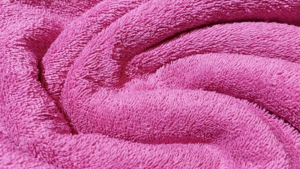 Fuchsia badstof 100% katoen close-up