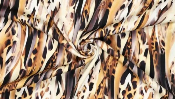 "Heavy rayon satin stretch lynx print stof drapering val eigenschappen"