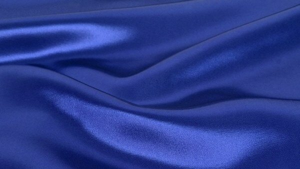 Kobaltblauw satijn geweven stof close-up