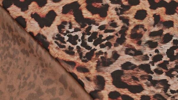 Zware viscose panterstof